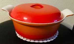 **Rare** Clean Belgium Vintage Cast Iron Enamel Casserole 2 Quart Flame Red - Picture 1 of 8