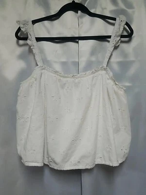 Arizona Jean Co. ~ White Eyelet Embroidery Lace Crop Tank Top Shirt Women's XL - Image 1 of 4