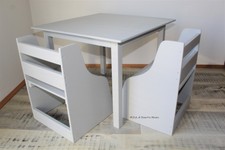 Tavolino 'NEW FREEDOM 2021' + 2 POLTRONCINE IN LEGNO