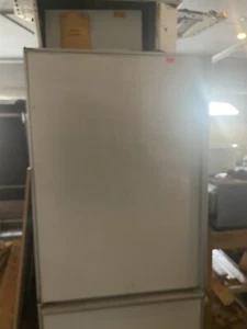 Subzero 550 white 36 inch refrigerator - Picture 1 of 4