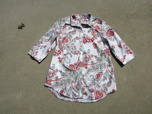 Chicos White Multicolor Paisley 3/4 Sleeve Tunic Top Pockets No Iron Size 1 (8) - Picture 1 of 6