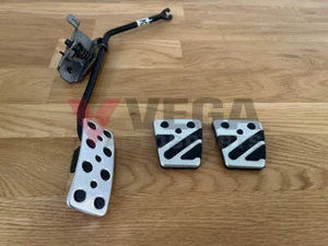 Aluminium Pedal Set (3 Piece) to suit Mitsubishi Lancer Evolution 8 / 9 CT9A 160 - Bild 1 von 3