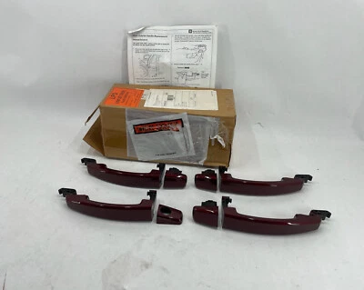 Комплект внешних дверных ручек (4) Chevrolet Malibu 2011-2014 годов выпуска красный Butte от оригинального производителя 22907443 - Изображение 1 из 4