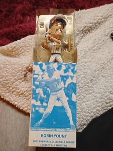 Robin Yount Bobblehead 2001 Milwaukee Brewers NIB Pepsi Bobblehead - Picture 1 of 3