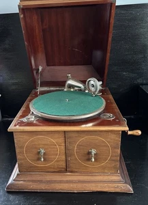 Vintage Large Wooden Cased Gramophone For Minor Restoration - Picture 1 of 5