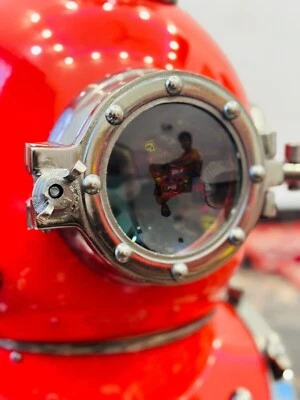 Antiguo casco de buceo rojo Royal Navy Mark V casco de buceo de aguas profundas Foto 1 de 4