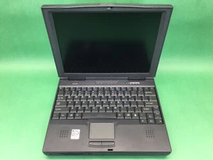 Gateway 2000 Solo 2300 Laptop & Power Supply - POWERS ON - UNTESTED - Picture 1 of 11