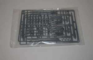 TRUMPETER A-4F SKYHAWK 02267 ⭐TEILE⭐ ANGUSS WYx2-TER-3+MER-6 LAUNCH RAIL 1/32 - Bild 1 von 3