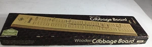 Wooden Cribbage Board Lowe Co.  Milton Bradley Boxed Vintage - Picture 1 of 3