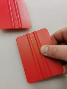 Raschietto per carte rigido rosso PROFESSIONALE - Foto 1 di 1