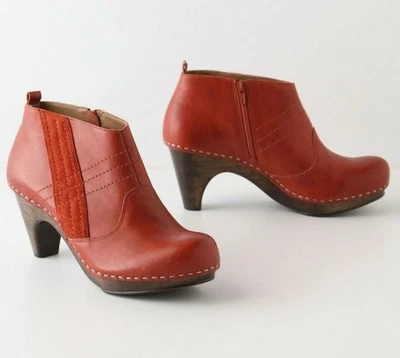 ANTHROPOLOGIE CIDRA PRESS TAMANCOS SCHULER & SONS SAPATOS BOTAS VERMELHAS TORNOZELO BOTA 8.5 - Imagem 1 de 4