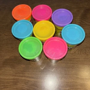 Eight New Cans Of Sealed Play-Doh - Picture 1 of 3
