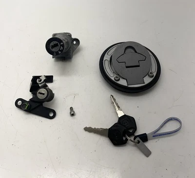 ♻️ Juego de cerraduras y llaves dañadas Yamaha Xsr 125 Mtm125 2021 - 2025 ♻️ Foto 1 de 4