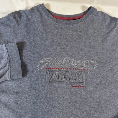 Camiseta Aigle, Hombre Talla: L, Manga Larga, Gris, Logo Texturizado En la Parte Frontal Foto 1 de 4