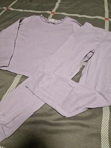 H&M Schlafanzug Gr. 110/116 - Bild 1 von 4