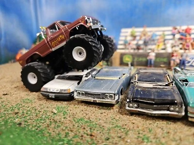 Camión Monster Ford F250 Goliath 1979 Greenlight Kings of Crunch fundido a presión 1/64 4x4 Foto 1 de 4