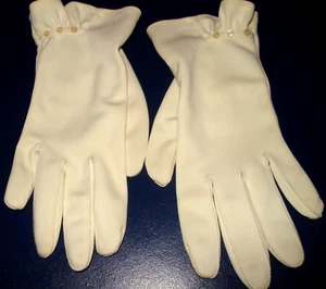 Vintage 1950s Girls Special Occasion Gloves  Ivory tiny buttons detail - Picture 1 of 4