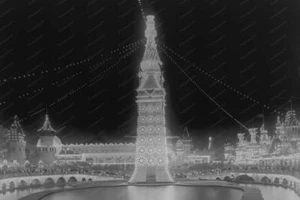 Coney Island Luna Park Turm bei Nacht professionelles Fotolabor Nachdruck - Bild 1 von 1