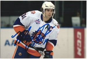 Matt Watkins Autographed 4x6 Photo Bridgeport Sound Tigers #14 Team Captain D