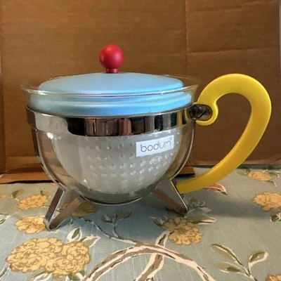 Tetera de vidrio BODUM con infusor CHAMBORD azul rojo amarillo Foto 1 de 4
