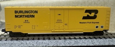 N Scale Boxcar Burlington Northern.  - Image 1 of 2