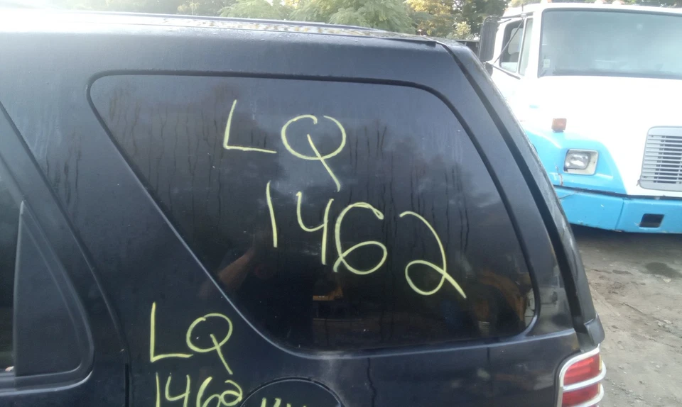 Cuarto de cristal/ventana MERCURY MARINER izquierda 05 06 07 Foto 1 de 1