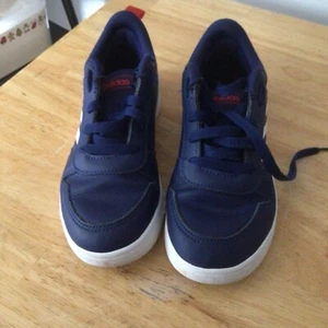 Size 2- adidas Tensaur Low Blue 2020 - Picture 1 of 1