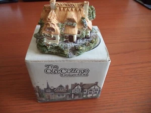 Thatched Cottage - The Old Cottage Collection. Item "C" Used, in good condition. - Picture 1 of 10