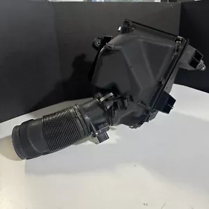 2004 AUDI A6 Air Intake Cleaner Filter Box w/ Tubes 3.0 Automatic MAF 6C133837N - Picture 1 of 10