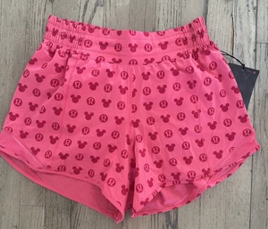 Pantalones Cortos Lululemon Disney Lo último tiro alto 4" Rosa Mickey Mouse Para Mujer 6 Nuevos con Etiquetas - Imagen 1 de 5
