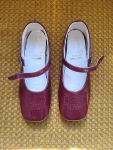 Vintage Chatterbox Red Girls Shoes 1960s. - Picture 1 of 7