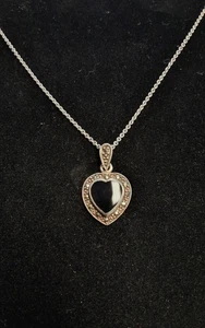 Small Heart Pendant 925 On A 16 Inch Sterling Silver Necklace - Picture 1 of 7