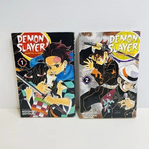 Lote de libros de anime manga Demon Slayer volúmenes 1 y 2 paquetes de bolsillo x2 - Imagen 1 de 21