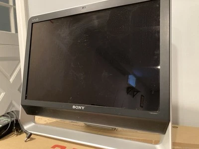 SONY VAIO PCG-2F1L Win10 Home 320GB HDD 4GB RAM All-In-One PC - Image 1 of 4