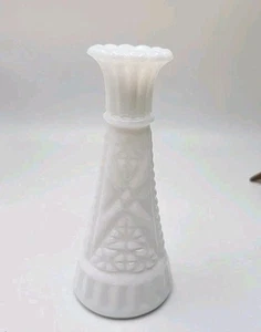 Vintage Anchor Hocking White Milk Glass Stars and Bars Bud Vase 6" - Picture 1 of 5