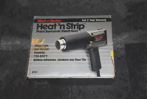 Vintage Black & Decker Heat 'N Strip Electric Paint Remover Heat Gun model 9751 - Picture 1 of 2