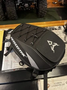 MOTOZENTRISCHER MOTORRADRUCKSACK WASSERDICHT TASCHE GROSSE KAPAZITÄT MOTORRAD HECKTASCHE - Bild 1 von 6