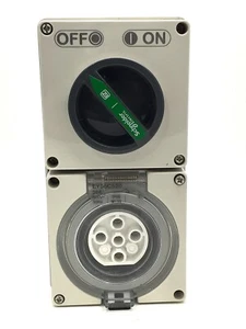 Schneider EY56C520 Easy56 Switched Socket Outlet 5 Round Pin 20A 500V Grey - Picture 1 of 6