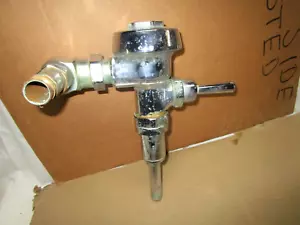 Royal Sloan Valve Co. manual flushing valve, Model V-500-AA Vacuum Breaker - Picture 1 of 8