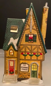 Vintage Santa’s Workbench Collection Classic Series "18 Downing Street" #478-2330 - Bild 1 von 7