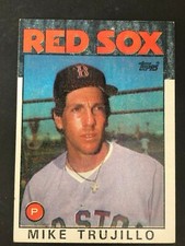 MIKE TRUJILLO 1986 Topps  ERROR White BLOTCHES Bleed OddBaLL Card #687 RED SOX