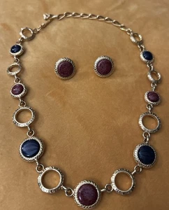Liz Claiborne LC Signed Red and Black Gold Tone Beaded Necklace & Earrings Set - Picture 1 of 8