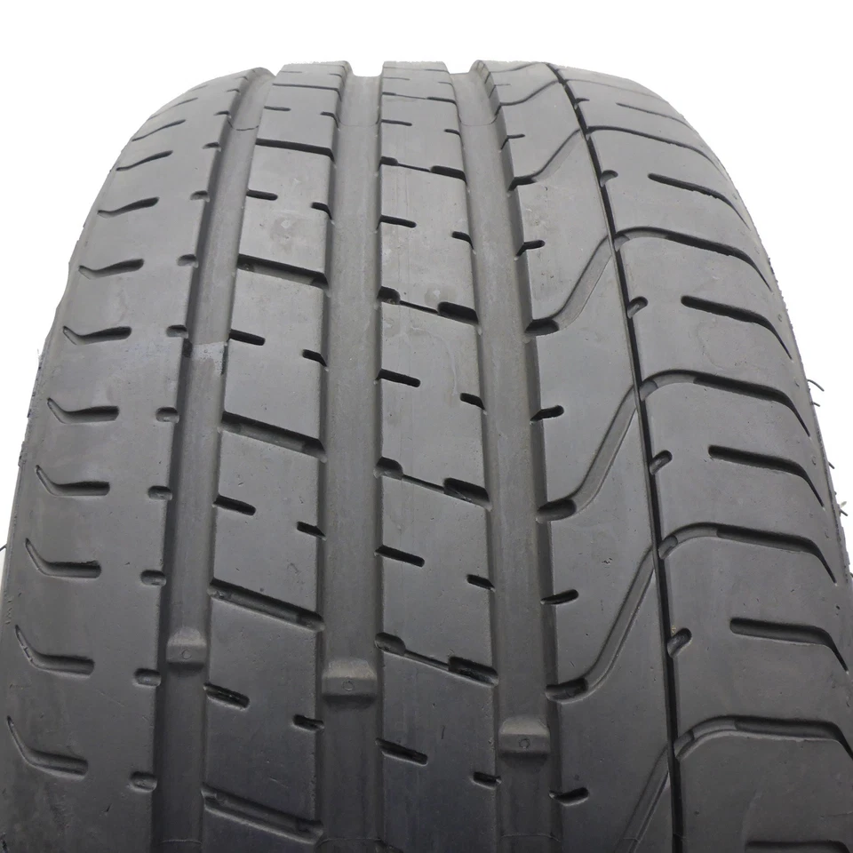 245 35 19 1X PIRELLI 245/35 R19 93Y XL P Zero M0 Pneus D'Été 2019 7Mm - Photo 1/4
