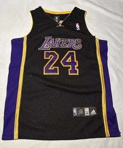 Nuova maglia Adidas Kobe Bryant Los Angeles Lakers autentica taglia 48 nuova con etichetta - Foto 1 di 16