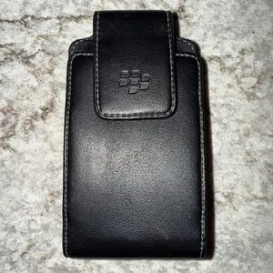 Funda de teléfono vintage con clip de cuero negro Blackberry con cierre magnético - Imagen 1 de 7