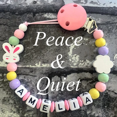 PEACE & QUIET Personalisierter Schnullerclip💖Holz⭐️Schnuller💖Hase⭐️Mädchen 💗Pastell Regenbogen Chunky