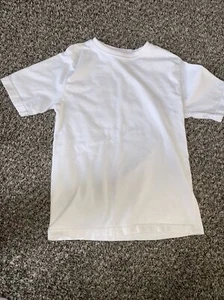 Boys Faded Glory Med Size 8 White Short Sleeve T-shirt - Picture 1 of 6