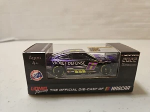 Mustang Brad Keselowski #6 Violet Defense 2022 escala 1:64 ¡NUEVO! Nuevo en caja - Imagen 1 de 6