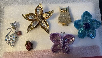 Коллекция брошей и булавок лот из 6 цветочный, кошка, бабочка Моне AVON unbrand - Изображение 1 из 4