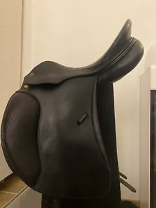 Prestige Milano Dressursattel 17/33 wie neu - Bild 1 von 3